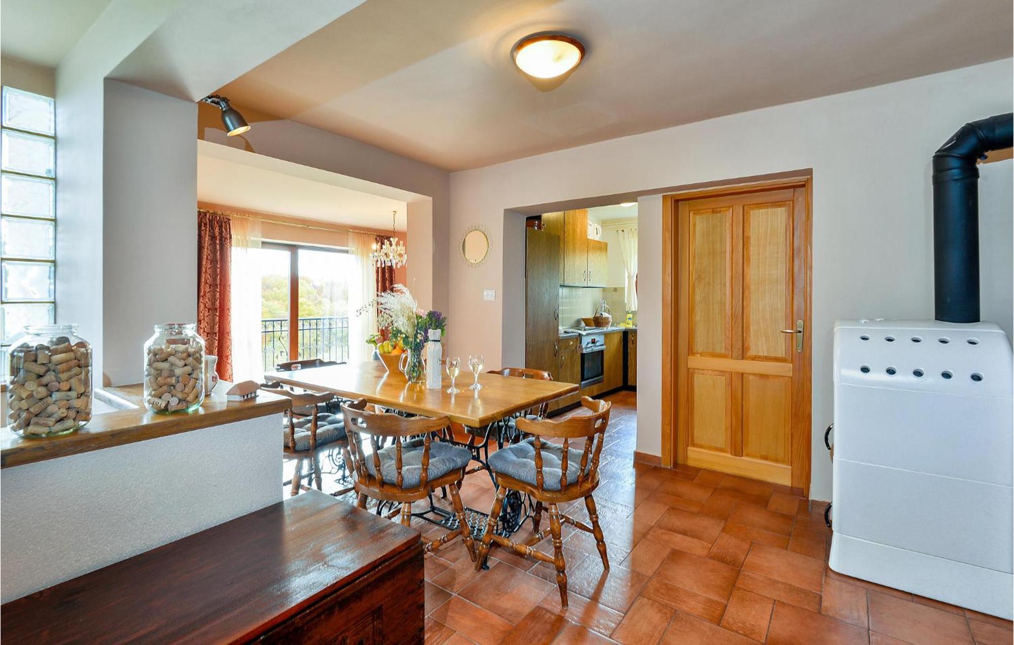 Beautiful Home In Sv,Martin Na Muri With Jacuzzi Светий Мартин-на-Мурі Екстер'єр фото